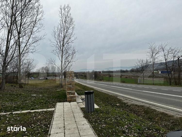 Teren de 6200 mp, în Central