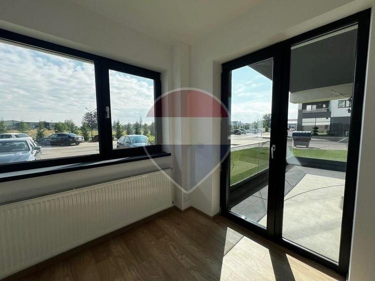 Apartament cu 2 camere semidecomandat în Nord
