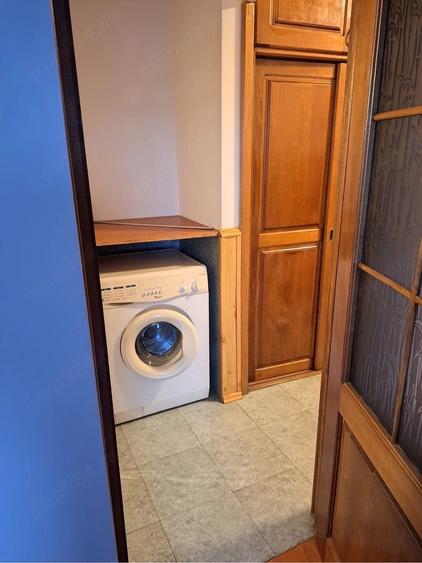 Apartament cu 2 camere decomandat în Micro 12