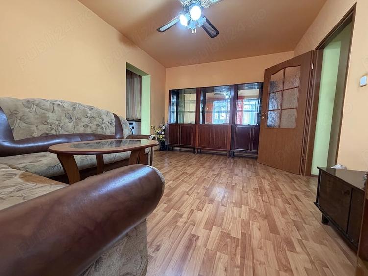 Apartament cu 2 camere semidecomandat în Micro 4