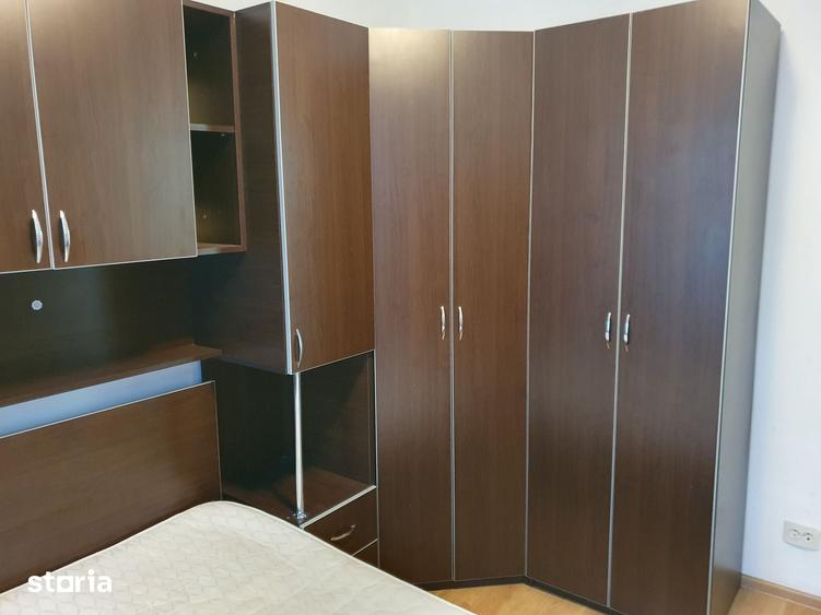 Apartament cu 3 camere în Drumul Taberei