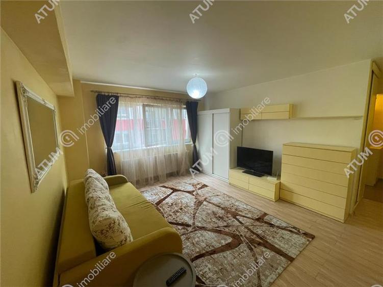 Apartament 2 camere balcon loc parcare zona Turnisor din Sibiu - 1