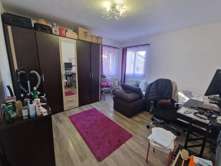 Apartament cu 2 camere decomandat, mobilat în Florești — fotografia 1