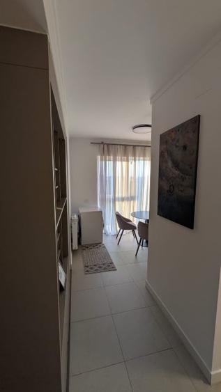 Apartament cu 2 camere semidecomandat, mobilat în Bucureștii Noi