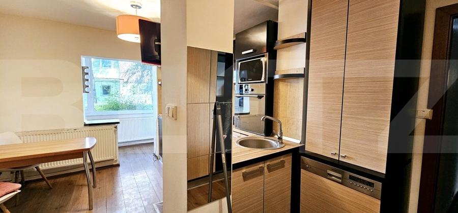 Apartament cu 3 camere decomandat, mobilat în Lenin