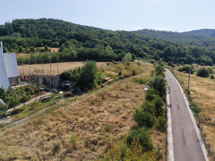 Teren Construcții intravilan de 500 mp, în Nord-Vest