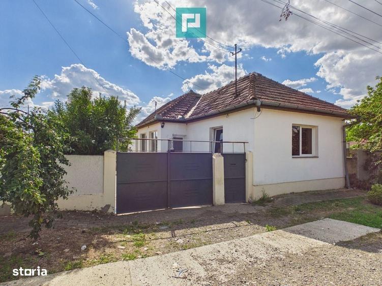 Casă cu 2 camere în Păuliș