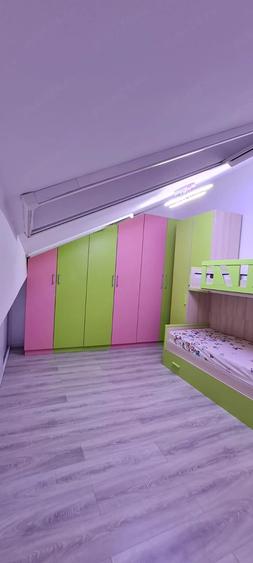 Apartament cu 3 camere decomandat, mobilat în Giroc