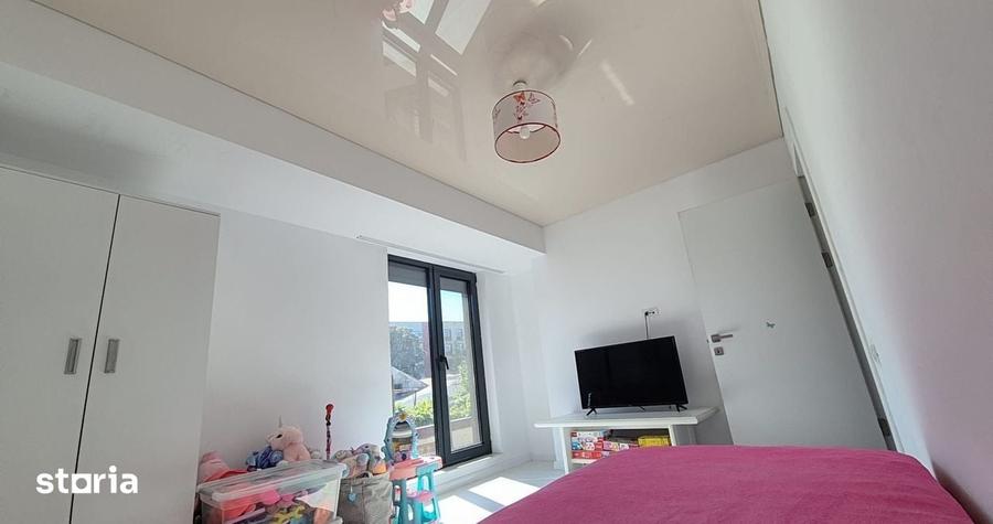 Apartament cu 3 camere decomandat în Inel I