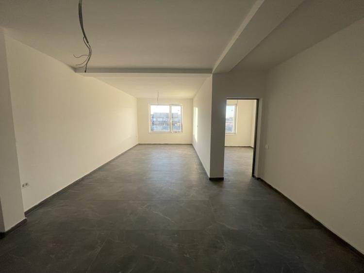 Apartament cu 2 camere semidecomandat în Giroc — fotografia 1