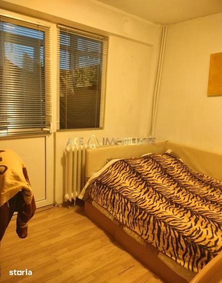 Apartament cu 2 camere, mobilat în Tei
