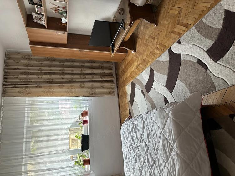 Casă cu Teren 450 Mp în Central