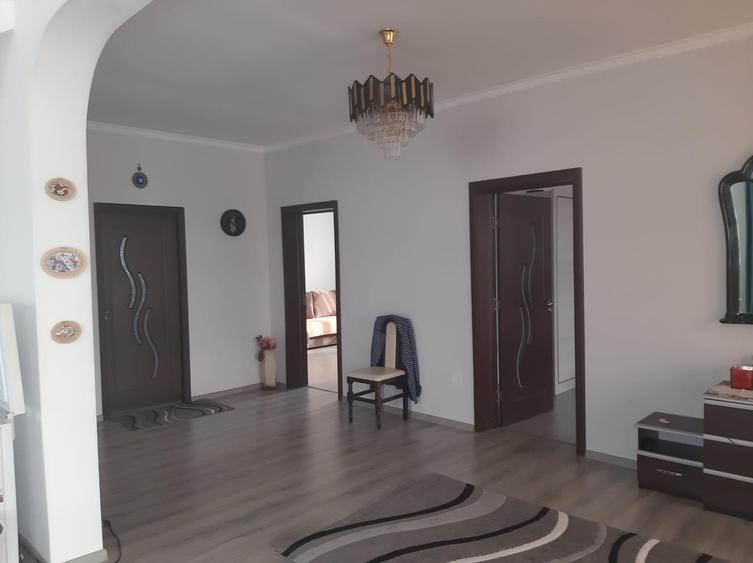 Casă individuală cu 3 camere cu Teren 12220 Mp în Serdanu