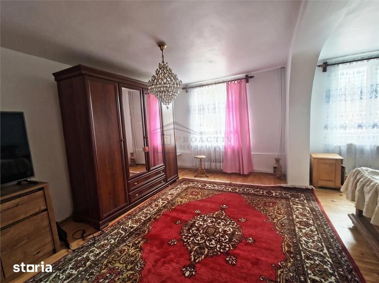Casă cu 7 camere cu Teren 600 Mp în Burdujeni