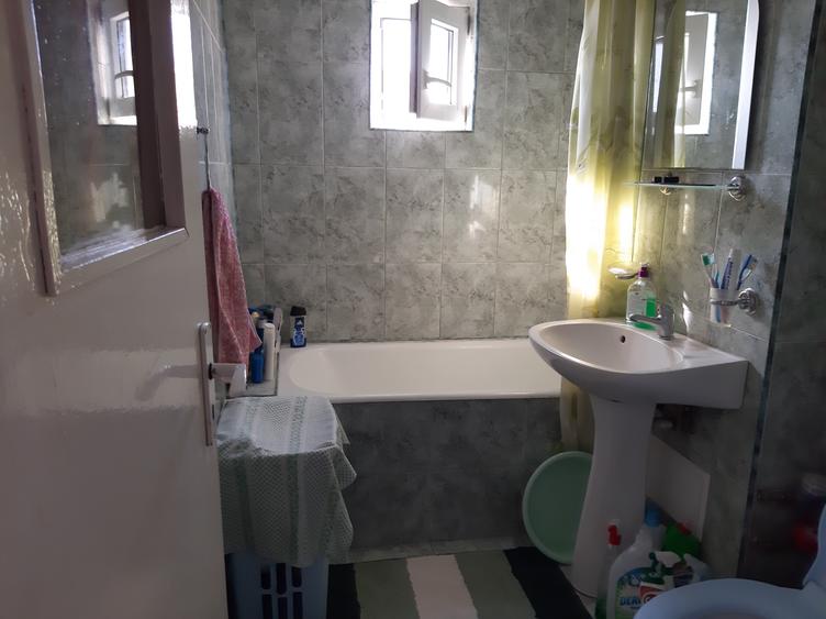 Apartament cu 2 camere semidecomandat în Confecții