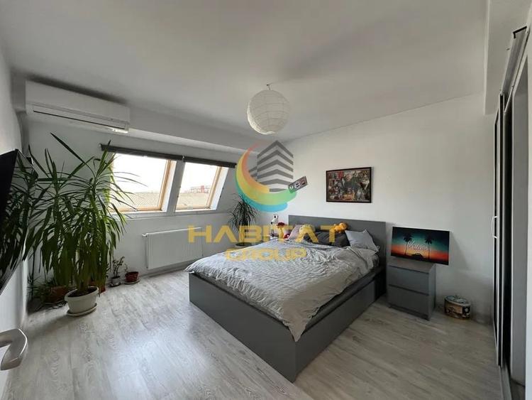 Apartament cu 3 camere decomandat, mobilat în Central