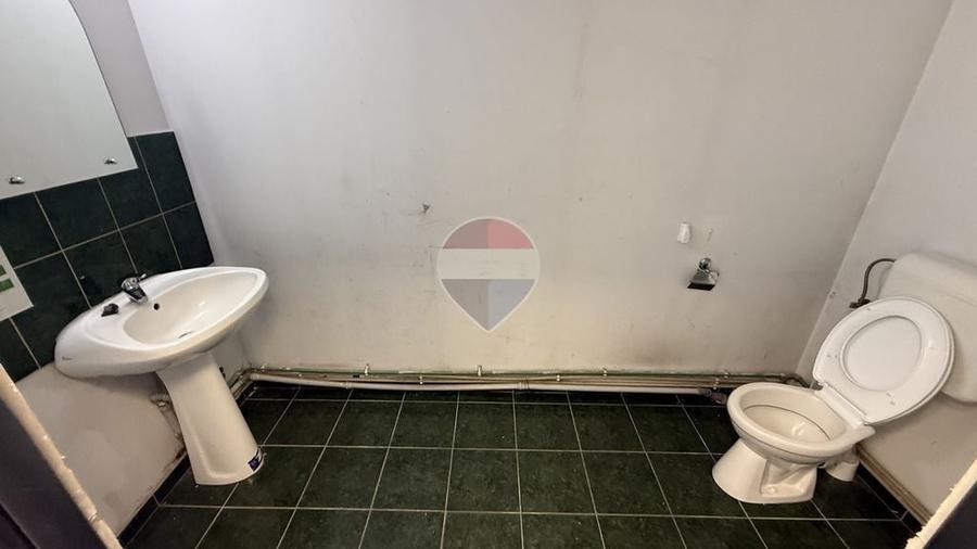 Spațiu comercial, de 63 mp, în Central