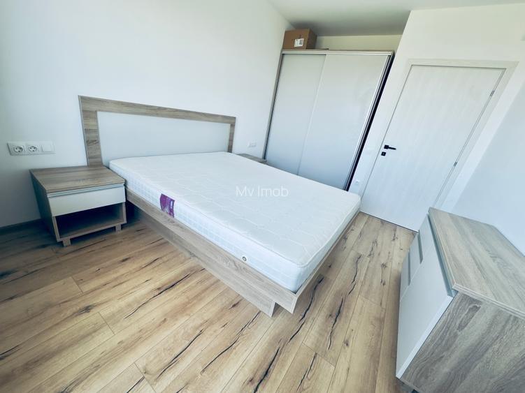 Apartament cu 2 camere de vanzare in zona Tractorul Coresi ,et 6/8 cu loc de par - 6