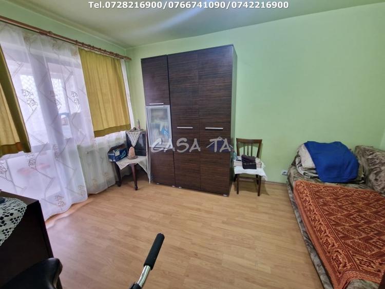 Apartament cu 2 camere semidecomandat, mobilat în 9 Mai