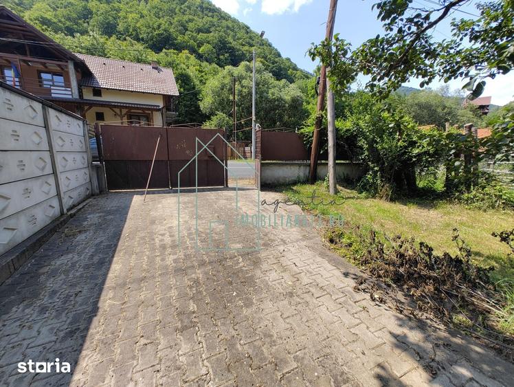 Casă cu 3 camere cu Teren 1251 Mp în Sebeș