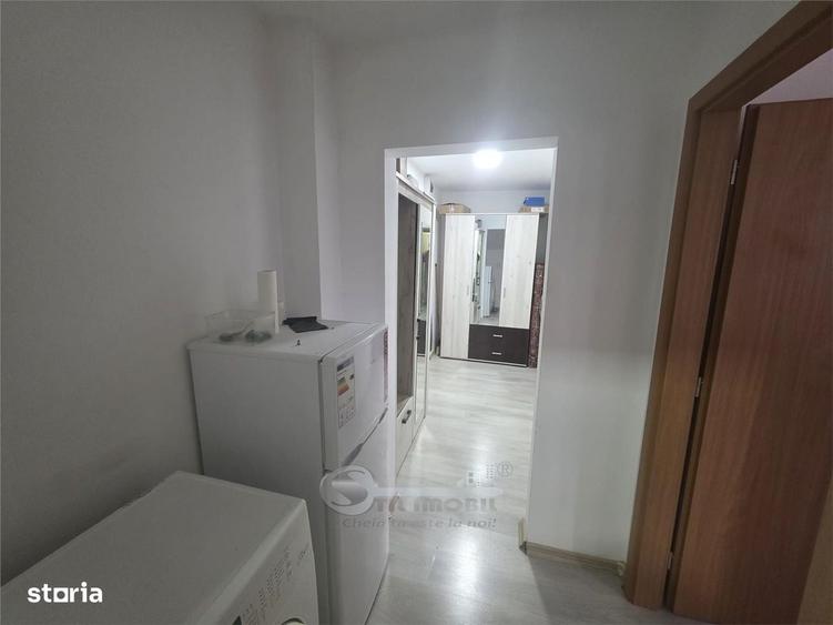 Garsonieră decomandată în Central