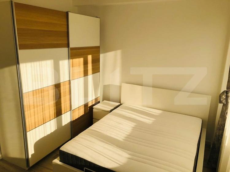 Apartament cu 2 camere decomandat, mobilat în Central