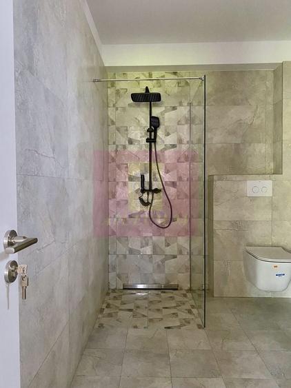 Duplex cu 4 camere cu Canalizare în Mogoșoaia