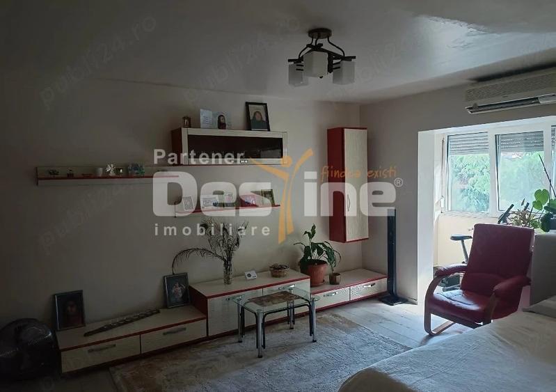 Apartament cu 3 camere, mobilat în Dâmbovița