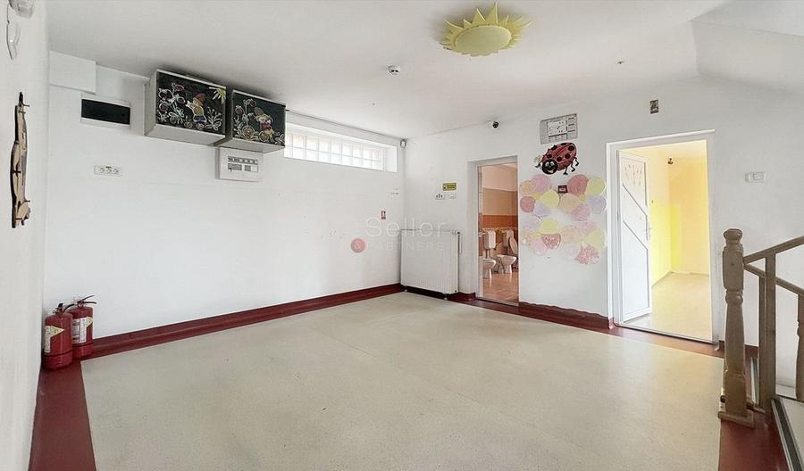 Casă individuală cu 7 camere cu Canalizare în Bunloc