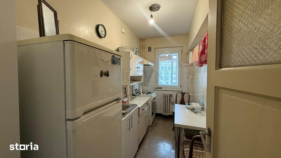 Apartament cu 2 camere semidecomandat în Romană