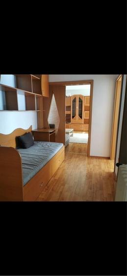 Apartament cu 2 camere decomandat în Rogerius