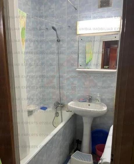 Apartament cu 3 camere în Brâncoveanu