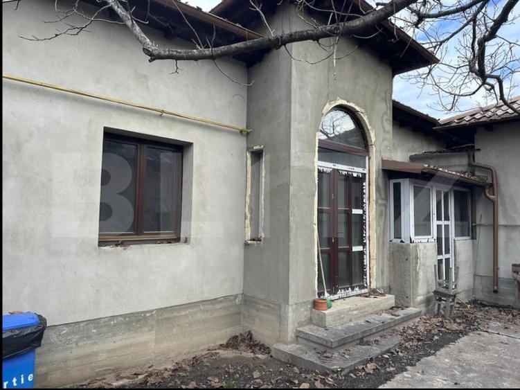 Casă individuală cu 3 camere cu Canalizare în Buna Vestire