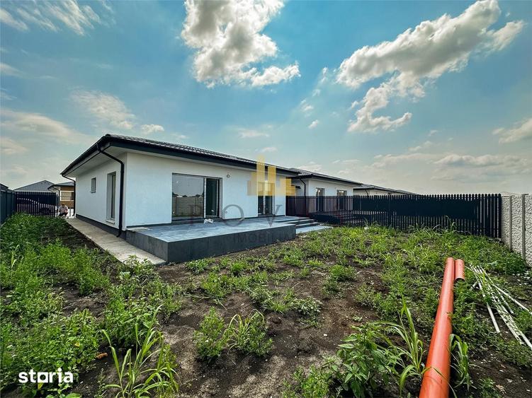 Casă cu 4 camere cu Teren 400 Mp în Tunari