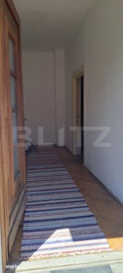 Casă cu 4 camere cu Teren 150 Mp în Central
