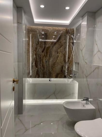 Apartament cu 5 camere decomandat, mobilat în Est