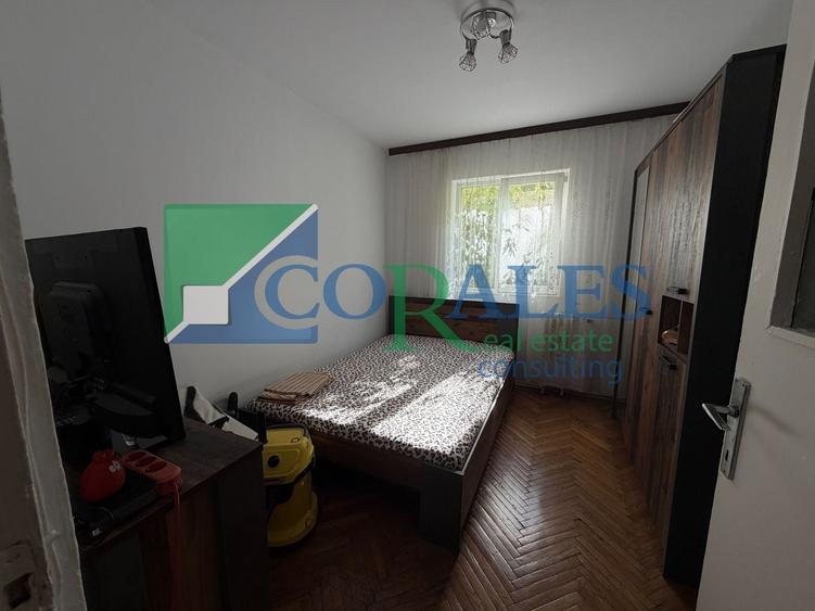 Apartament cu 3 camere decomandat, mobilat în Circumvalațiunii