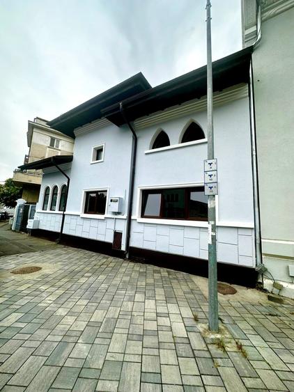 Casă individuală cu 6 camere cu Teren 375 Mp în Grădina Icoanei