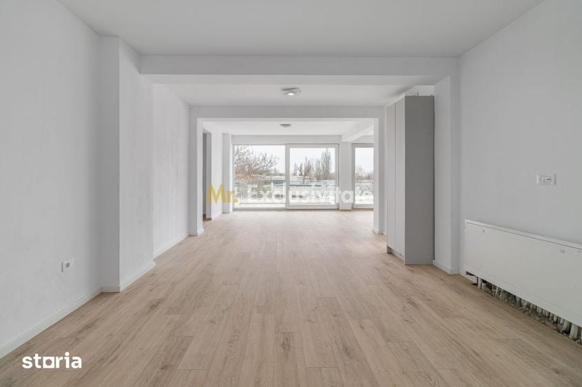 Apartament cu 5 camere în 1 Decembrie