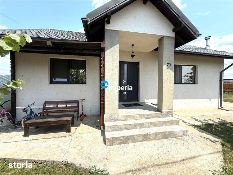Casa P+M, 560 teren, 80 mp, Garaj 40 mp, Vorovesti Miroslava - 1