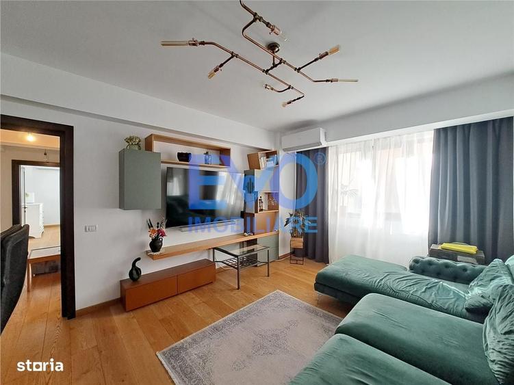 Apartament cu 3 camere decomandat în Galata