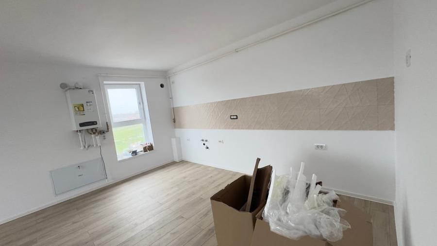 Apartament cu 3 camere decomandat în 2 Moldoveni