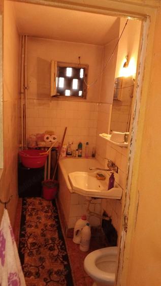Apartament cu 3 camere nedecomandat în Nord