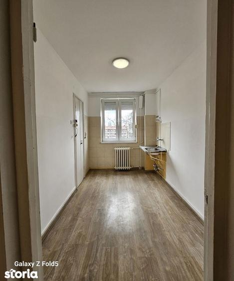 Apartament 3 camere de vanzare Bulevardul Dimitrie Cantemir, Oradea - 9