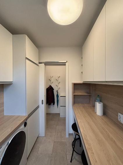 Apartament cu 2 camere semidecomandat în Barbu Văcărescu