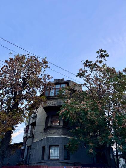 Apartament cu 3 camere circular în Parcul Carol