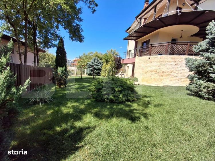 Casă cu 7 camere cu Teren 825 Mp în Bucium