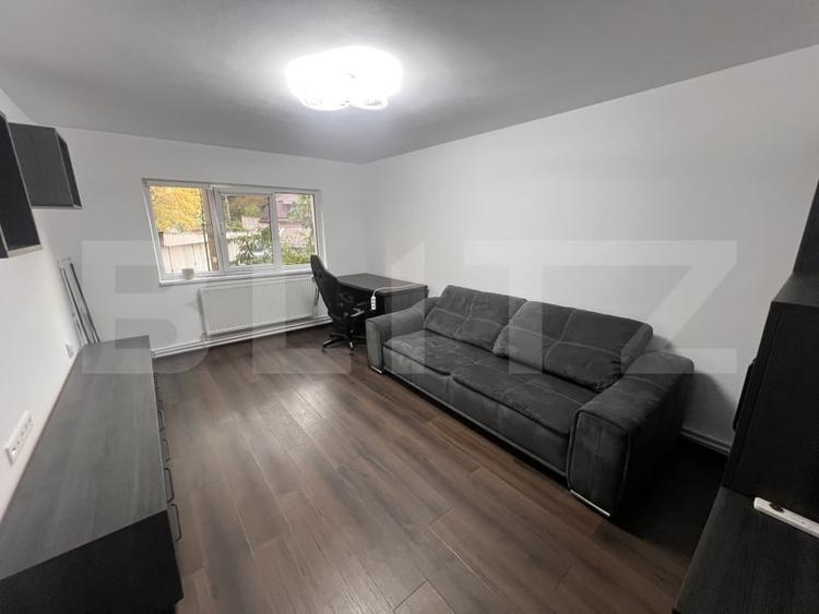 Apartament cu 3 camere decomandat, mobilat în Plopilor