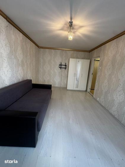 Apartament cu 2 camere decomandat în Tei