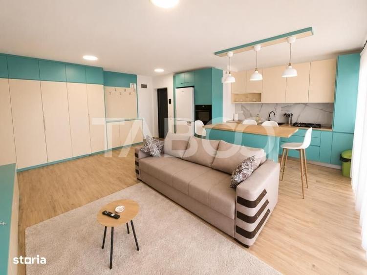 Apartament cu 3 camere decomandat în Piața Cluj
